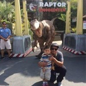 Meet your Posher, Luis